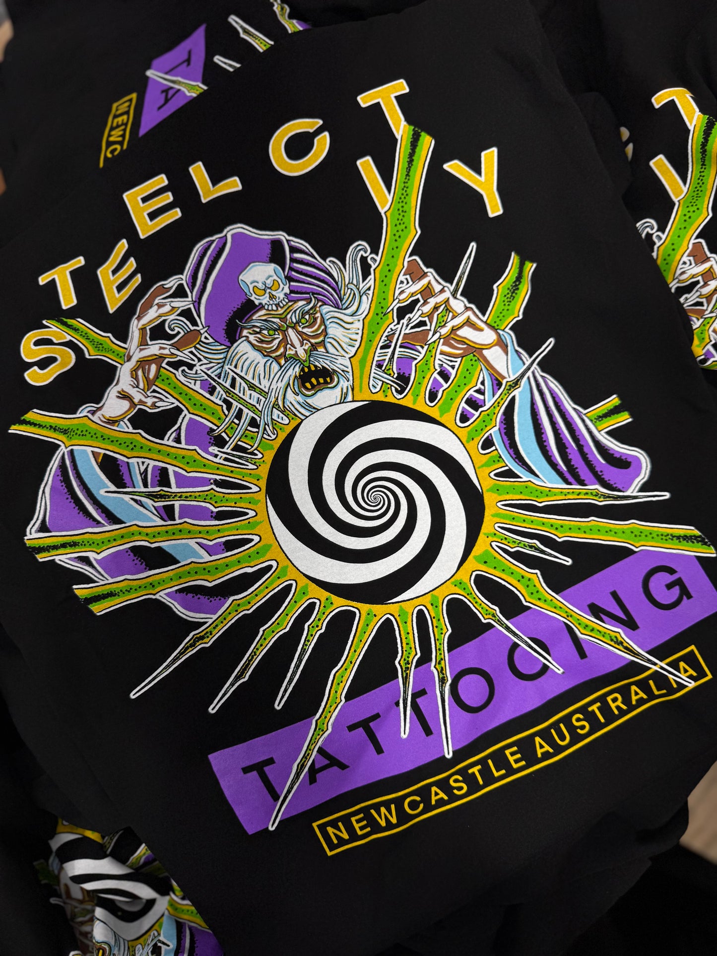 STEEL CITY WIZARD TEE - BLACK